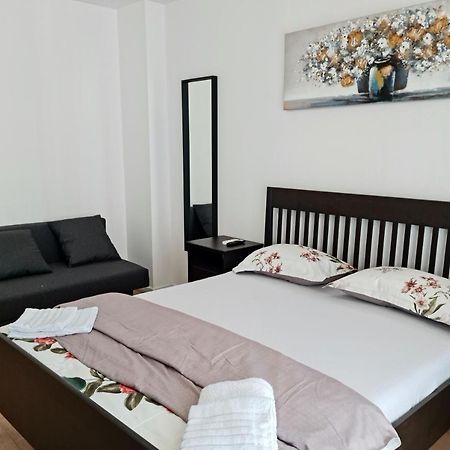 Apartament Antik No6 Алба Юлия Екстериор снимка