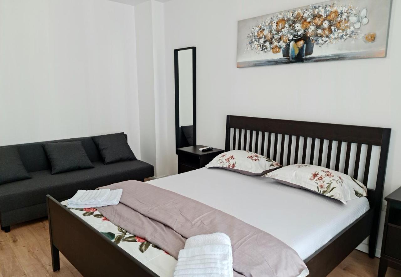 Apartament Antik No6 Алба Юлия Екстериор снимка